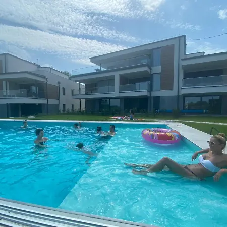 Toparti Apartman * Alsóörs